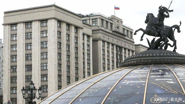 俄罗斯国家杜马通过要求承认乌克兰东部亲俄势力控制地区为独立国家


